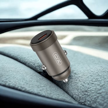 Avtopolnilec XO - 30W s PD3.0 tehnologijo in USB-C izhodom