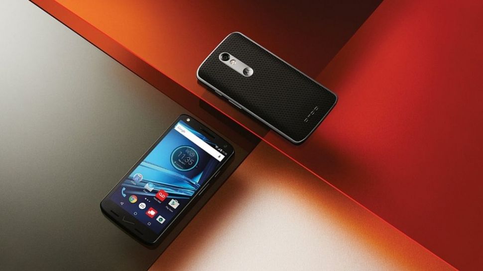 Droid-Turbo-2-with-shatter-proof-screen-970-80